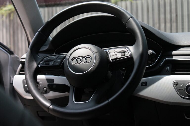 The Future of Auto Insurance: Peer-to-Peer Models and Blockchain Verification